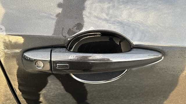 Nissan Juke JUKE 1.0 DiG-T 114 Tekna+ 5dr