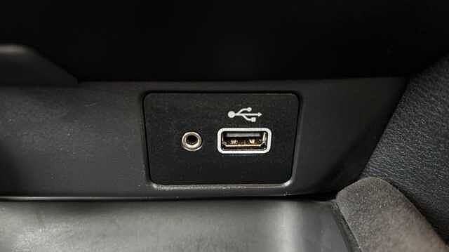 Nissan Juke JUKE 1.0 DiG-T 114 Tekna+ 5dr