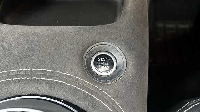 Nissan Juke JUKE 1.0 DiG-T 114 Tekna+ 5dr