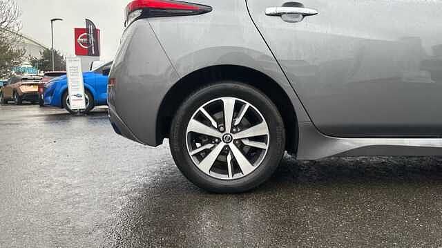 Nissan LEAF LEAF 110kW Acenta 40kWh 5dr Auto [6.6kw Charger]