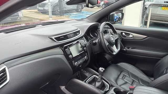 Nissan Qashqai QASHQAI 1.5 dCi 115 Tekna+ 5dr