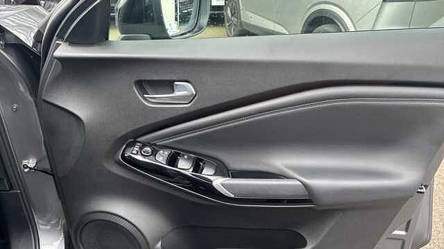 Nissan Juke JUKE 1.0 DiG-T Tekna 5dr