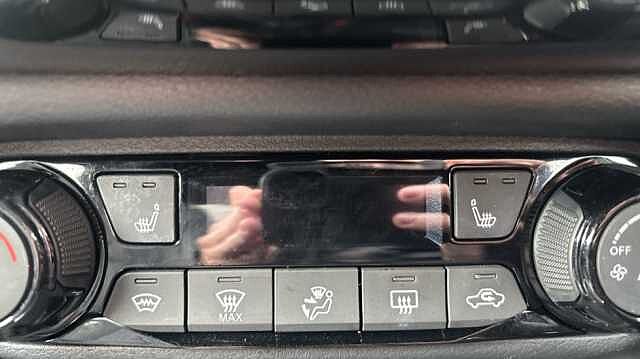 Nissan Juke JUKE 1.0 DiG-T Tekna 5dr