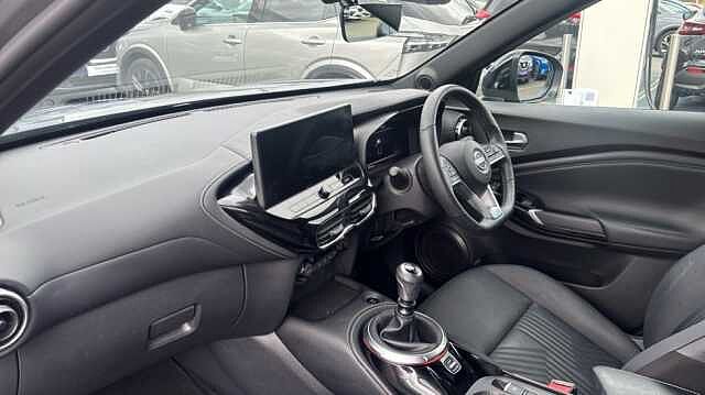 Nissan Juke JUKE 1.0 DiG-T Tekna 5dr