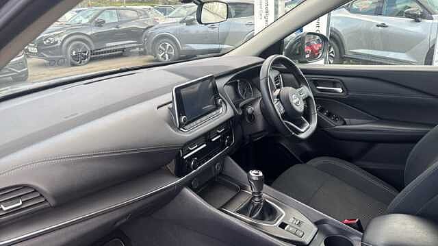 Nissan Qashqai QASHQAI 1.3 DiG-T MH 158 Acenta Premium 5dr