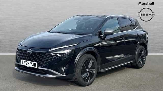 Nissan Qashqai Qashqai 1.3 Dig-t MHB 140 Tekna