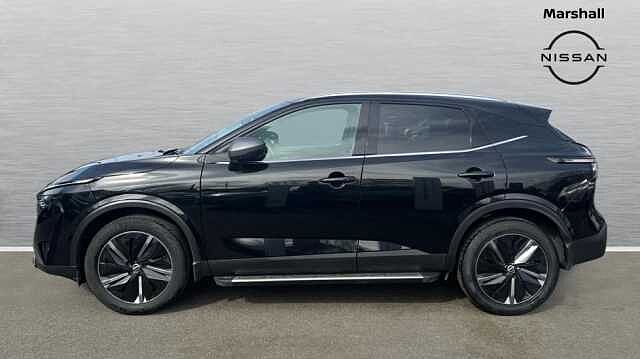 Nissan Qashqai Qashqai 1.3 Dig-t MHB 140 Tekna