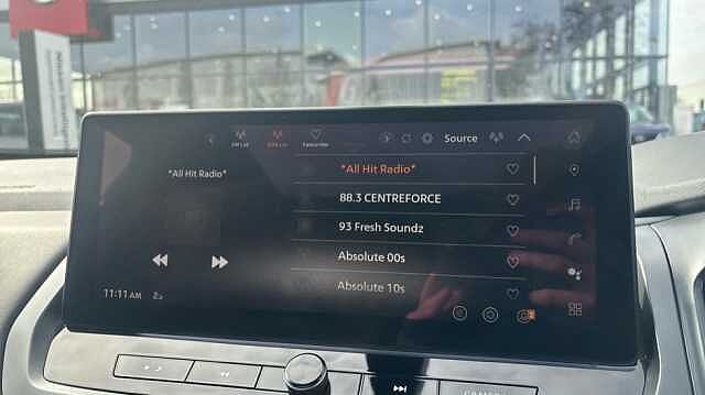 Nissan Qashqai Qashqai 1.3 Dig-t MHB 140 Tekna