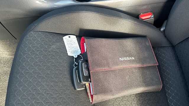 Nissan Juke JUKE 1.0 DiG-T 114 Acenta 5dr DCT