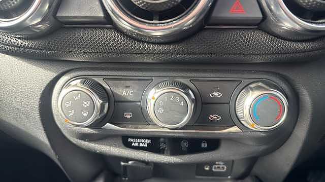 Nissan Juke JUKE 1.0 DiG-T 114 Acenta 5dr DCT