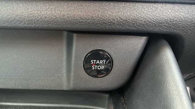 Nissan Qashqai QASHQAI 1.5 E-Power N-Connecta 5dr Auto