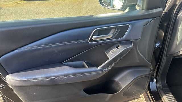 Nissan Qashqai QASHQAI 1.3 DiG-T MH 158 Tekna 5dr 4WD Xtronic