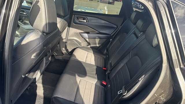 Nissan Qashqai QASHQAI 1.3 DiG-T MH 158 Tekna 5dr 4WD Xtronic