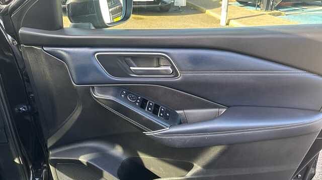 Nissan Qashqai QASHQAI 1.3 DiG-T MH 158 Tekna 5dr 4WD Xtronic