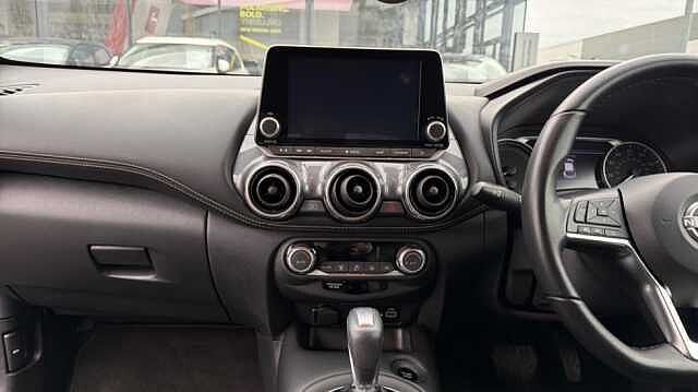 Nissan Juke JUKE 1.6 Hybrid N-Connecta 5dr Auto