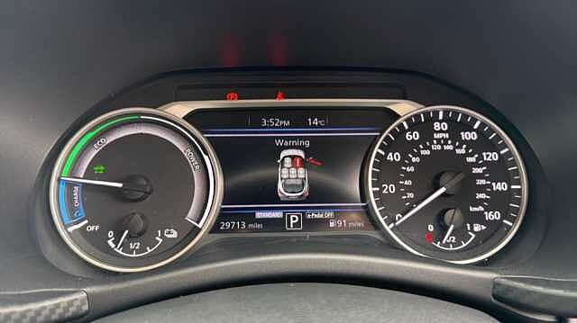 Nissan Juke JUKE 1.6 Hybrid N-Connecta 5dr Auto