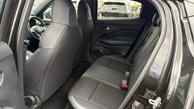 Nissan Juke JUKE 1.6 Hybrid N-Connecta 5dr Auto