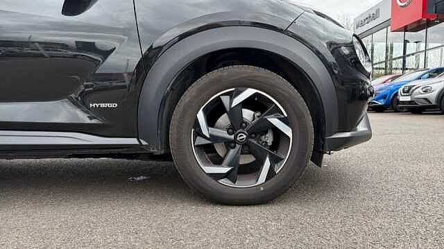Nissan Juke JUKE 1.6 Hybrid N-Connecta 5dr Auto
