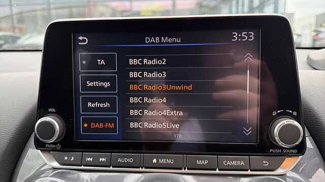 Nissan Juke JUKE 1.6 Hybrid N-Connecta 5dr Auto