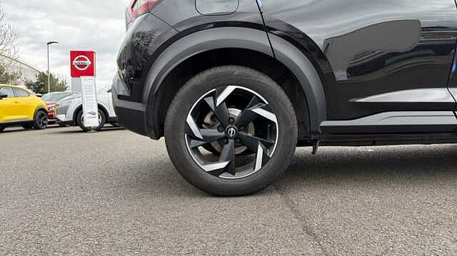 Nissan Juke JUKE 1.6 Hybrid N-Connecta 5dr Auto