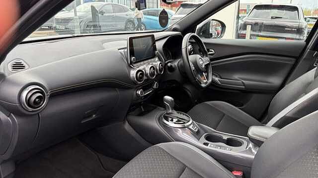 Nissan Juke JUKE 1.6 Hybrid N-Connecta 5dr Auto