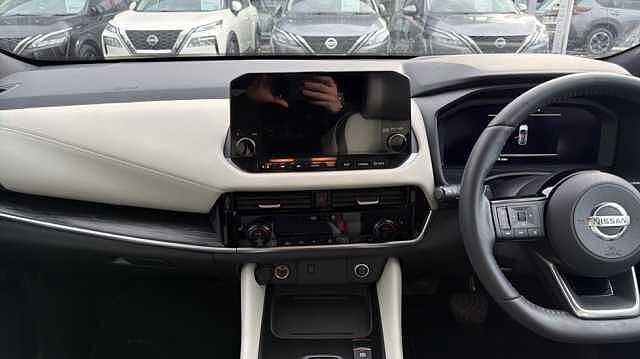 Nissan Qashqai QASHQAI 1.3 DiG-T MH 158 Tekna 5dr 4WD Xtronic