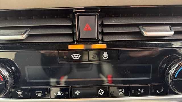 Nissan Qashqai QASHQAI 1.3 DiG-T MH 158 Tekna 5dr 4WD Xtronic