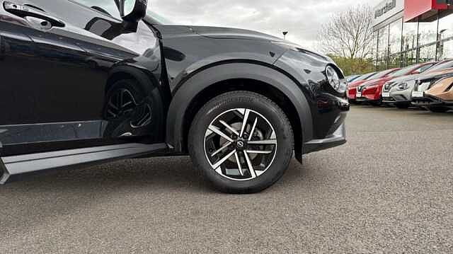 Nissan Juke JUKE 1.0 DiG-T N-Connecta 5dr