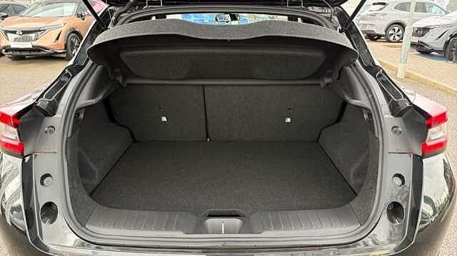 Nissan Juke JUKE 1.0 DiG-T N-Connecta 5dr