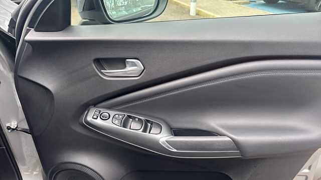 Nissan Juke JUKE 1.0 DiG-T N-Connecta 5dr