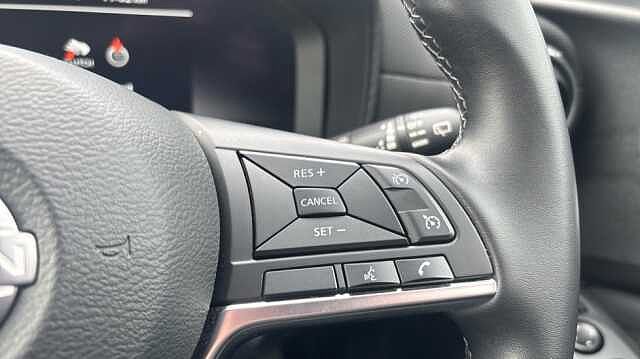 Nissan Juke JUKE 1.0 DiG-T N-Connecta 5dr