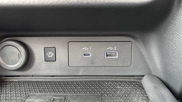 Nissan Juke JUKE 1.0 DiG-T N-Connecta 5dr