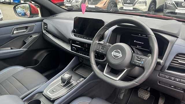 Nissan Qashqai QASHQAI 1.3 DiG-T MH 158 Tekna 5dr Xtronic