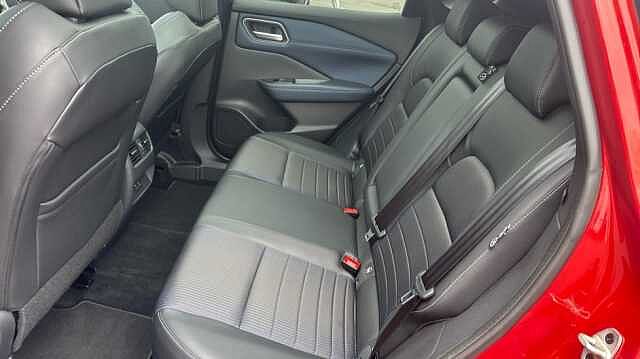 Nissan Qashqai QASHQAI 1.3 DiG-T MH 158 Tekna 5dr Xtronic