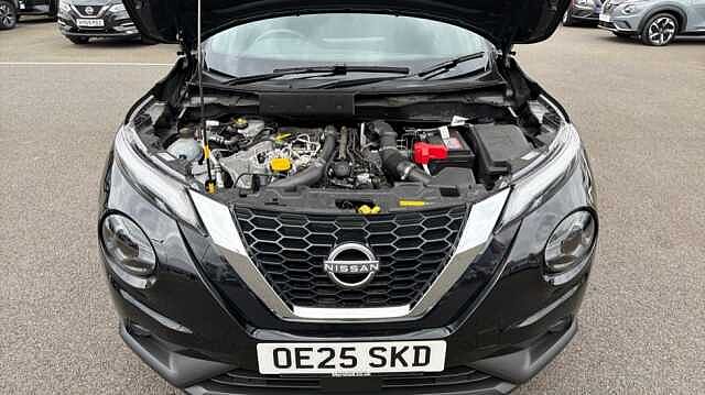 Nissan Juke JUKE 1.0 DiG-T N-Connecta 5dr DCT