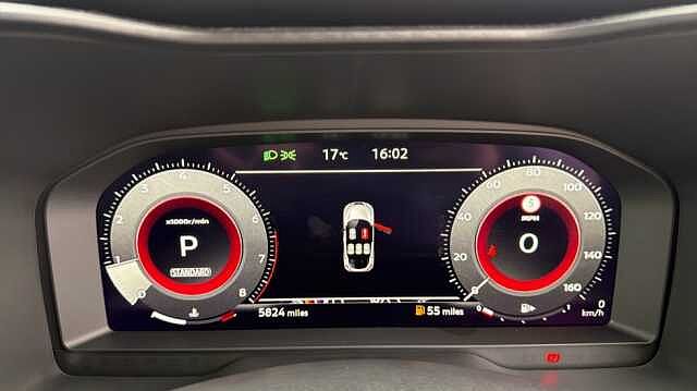 Nissan Juke JUKE 1.0 DiG-T N-Connecta 5dr DCT