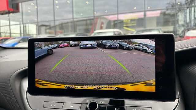 Nissan Juke JUKE 1.0 DiG-T N-Connecta 5dr DCT