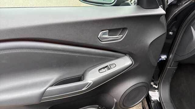 Nissan Juke JUKE 1.0 DiG-T N-Connecta 5dr DCT