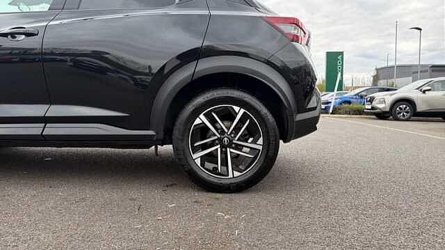 Nissan Juke JUKE 1.0 DiG-T N-Connecta 5dr DCT
