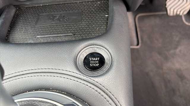 Nissan Juke JUKE 1.0 DiG-T N-Connecta 5dr DCT