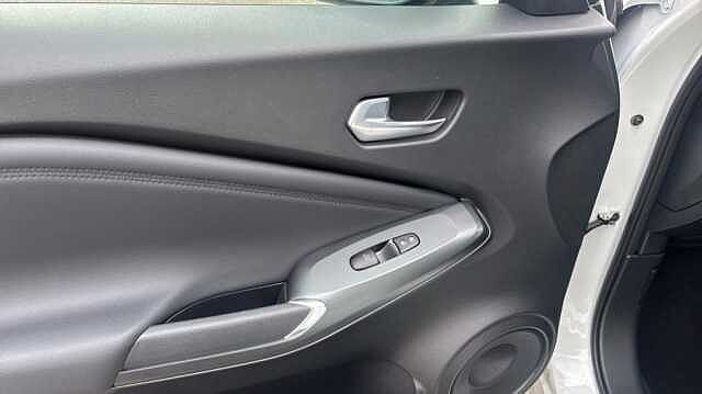 Nissan Juke JUKE 1.0 DiG-T N-Connecta 5dr