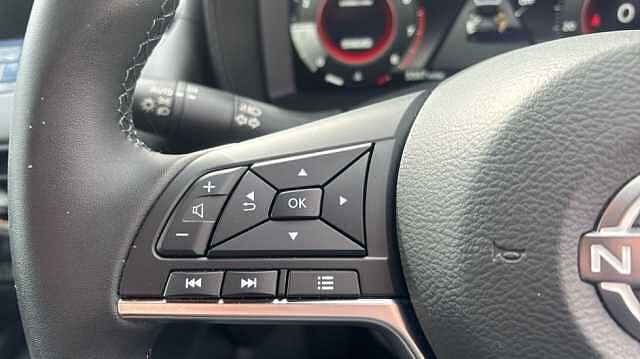 Nissan Juke JUKE 1.0 DiG-T N-Connecta 5dr