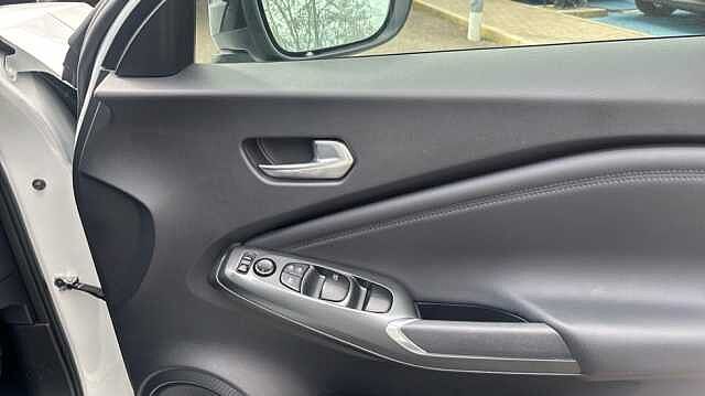 Nissan Juke JUKE 1.0 DiG-T N-Connecta 5dr