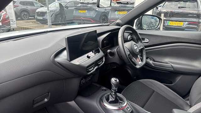 Nissan Juke JUKE 1.0 DiG-T N-Connecta 5dr