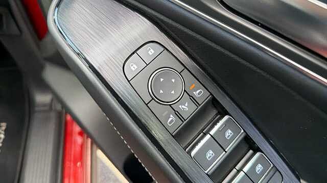 Nissan Qashqai QASHQAI 1.3 DiG-T MH Tekna 5dr