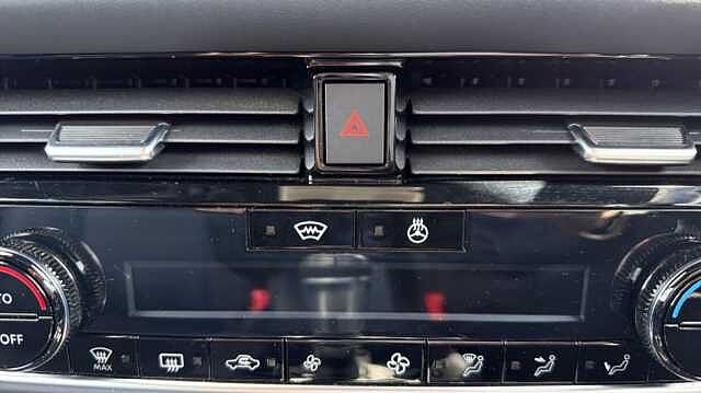 Nissan Qashqai QASHQAI 1.3 DiG-T MH Tekna 5dr