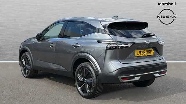 Nissan Qashqai Qashqai 1.3 Dig-t MHB 140 Tkna Bose Pack