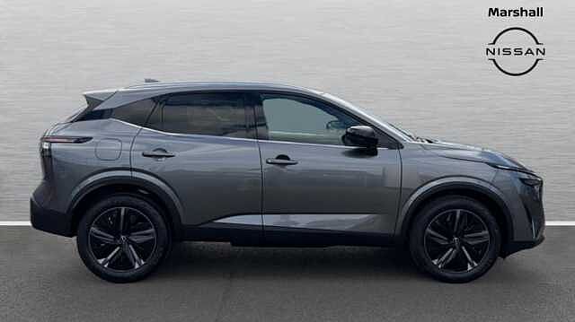 Nissan Qashqai Qashqai 1.3 Dig-t MHB 140 Tkna Bose Pack