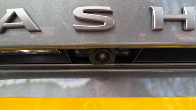 Nissan Qashqai Qashqai 1.3 Dig-t MHB 140 Tkna Bose Pack