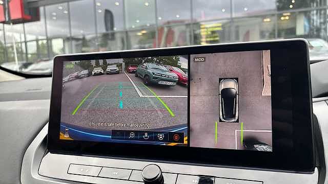 Nissan Qashqai QASHQAI 1.3 DiG-T MH N-Connecta 5dr